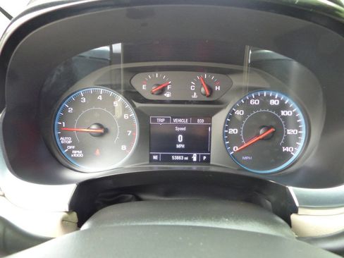 Used 2022 Chevrolet Traverse LS AWD/4WD image 25