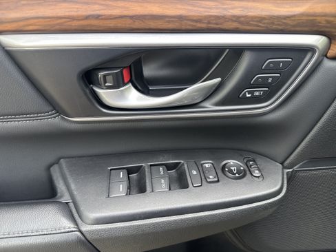 Used 2022 Honda CR-V EX-L image 4