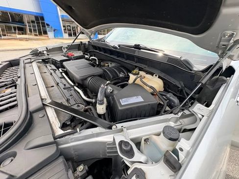 Used 2019 Chevrolet Silverado 1500 LT w/ All-Star Edition AWD/4WD image 33