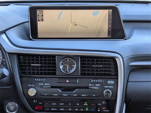 Used 2018 Lexus RX 350L FWD image 19