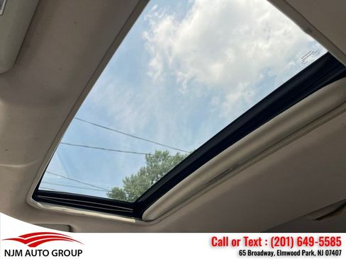 Used 2015 Toyota RAV4 Limited AWD/4WD image 31