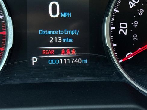 Used 2021 Toyota RAV4 XLE w/ Convenience Package FWD image 26