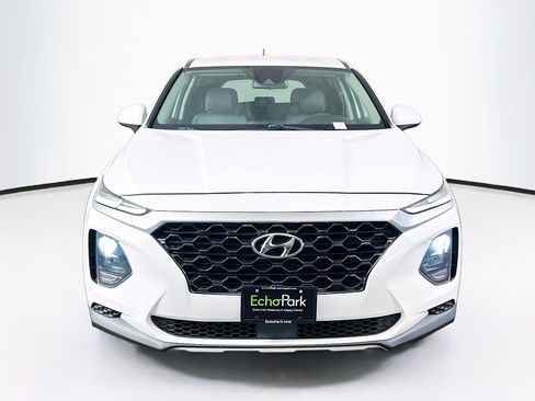 Used 2019 Hyundai Santa Fe SE FWD image 2