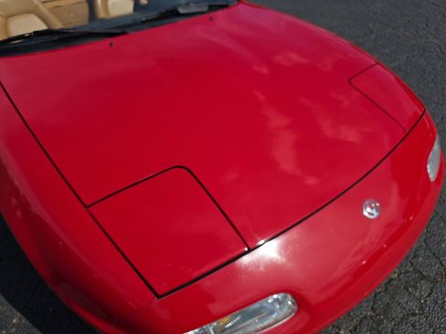 Used 1994 MAZDA MX-5 Miata RWD image 29