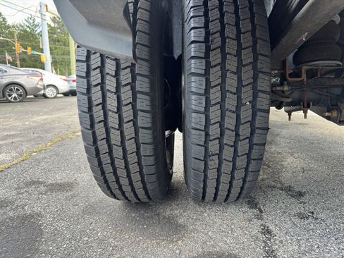 Used 2022 RAM 3500 Big Horn AWD/4WD image 17