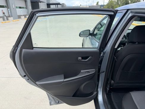 Used 2019 Hyundai Kona SE AWD/4WD image 19