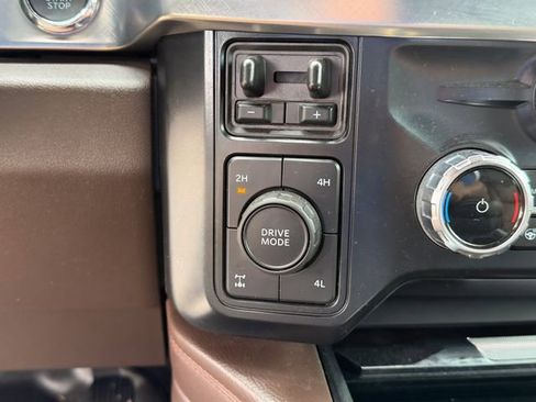 Used 2025 Ford F250 King Ranch AWD/4WD image 14