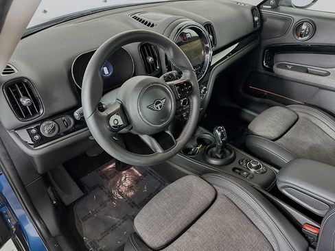 Used 2023 MINI Cooper Countryman S FWD image 2