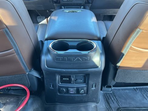 Used 2024 Nissan Titan Platinum Reserve w/ Moonroof Package image 39