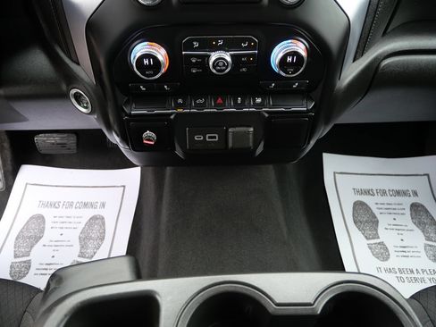 Used 2022 GMC Sierra 1500 Elevation AWD/4WD image 10