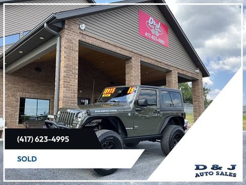 Used 2015 Jeep Wrangler Rubicon w/ Power Convenience Group AWD/4WD image 1