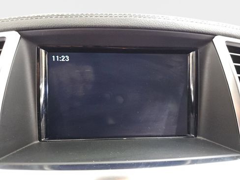 Used 2014 Mercedes-Benz GL 450 4MATIC image 24