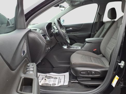 Used 2024 Chevrolet Equinox LT w/ LPO, Floor Liner Package image 19