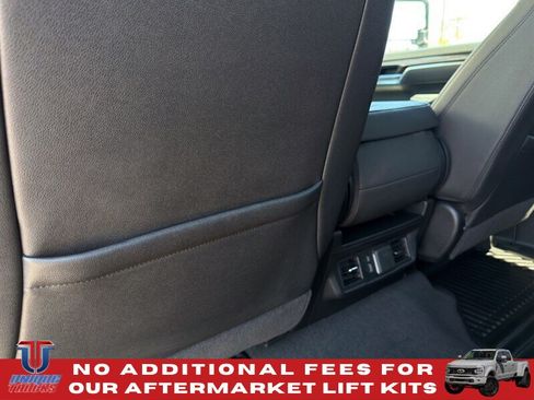 Used 2025 Chevrolet Silverado 3500 LTZ AWD/4WD image 21