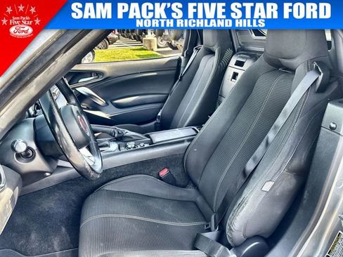 Used 2017 FIAT 124 Spider Classica image 20