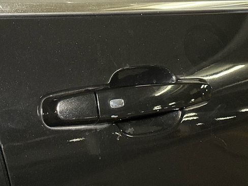 Used 2019 Chevrolet Equinox LT AWD/4WD image 10