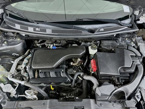 Used 2021 Nissan Rogue Sport S image 30