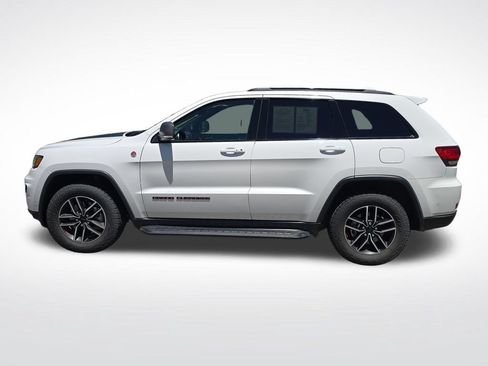 Used 2021 Jeep Grand Cherokee Trailhawk AWD/4WD image 2