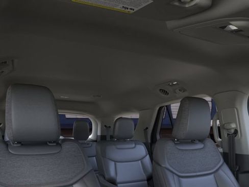 New 2026 Ford Explorer Active RWD image 22