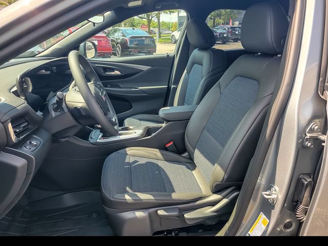 New 2026 Buick Envista Sport Touring w/ Advanced Safety Package FWD image 9