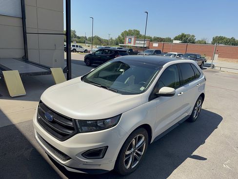 Used 2016 Ford Edge Sport w/ Equipment Group 401A AWD/4WD image 11