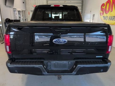 Used 2019 Ford F150 Lariat w/ Equipment Group 502A Luxury AWD/4WD image 3