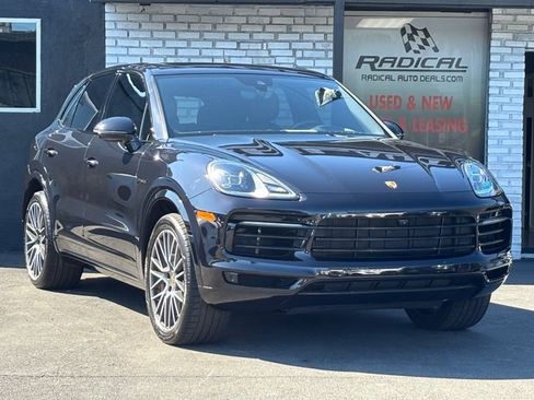 Used 2019 Porsche Cayenne E-Hybrid AWD/4WD image 7