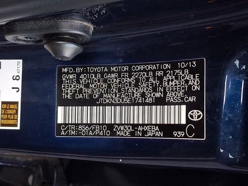 Used 2014 Toyota Prius Three image 27