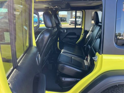Used 2023 Jeep Wrangler Unlimited Rubicon 4xe AWD/4WD image 37