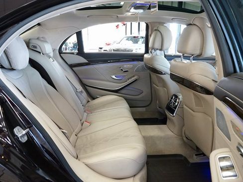 Used 2014 Mercedes-Benz S 550 Sedan image 15
