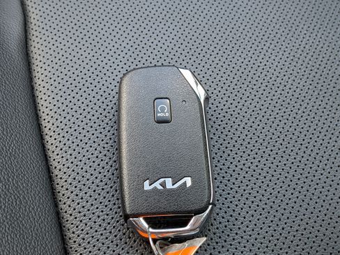 Used 2023 Kia Sportage EX FWD image 34