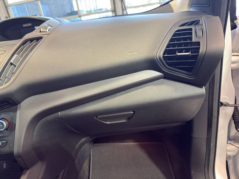 Used 2018 Ford Escape SE FWD image 24