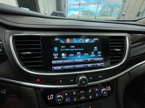 Used 2017 Buick LaCrosse Premium w/ Driver Confidence Package #2 FWD image 16