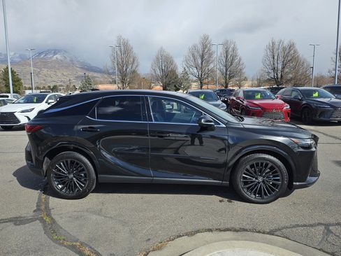 Used 2025 Lexus RX 350 Premium w/ Convenience Package image 4