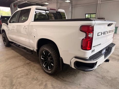 Used 2019 Chevrolet Silverado 1500 RST AWD/4WD image 6
