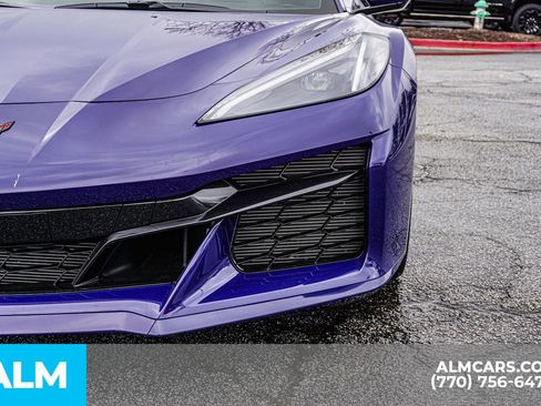 Used 2025 Chevrolet Corvette Z06 image 17