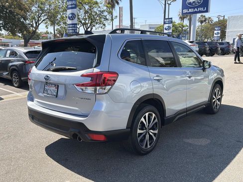 Used 2024 Subaru Forester Limited AWD/4WD image 4