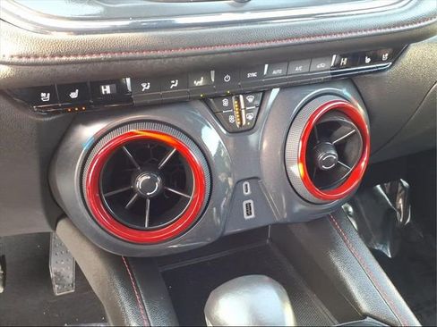 Used 2022 Chevrolet Blazer RS w/ Enhanced Convenience Package image 19