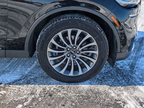 Used 2024 Lincoln Aviator Reserve image 24