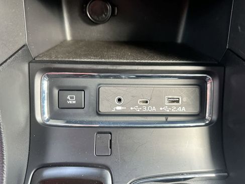 Certified 2025 Subaru Ascent Bronze Edition image 36