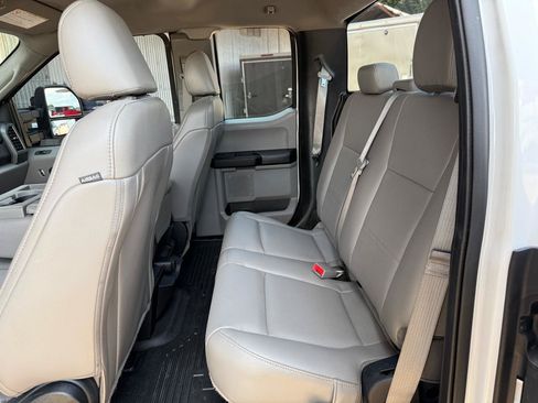 Used 2019 Ford F250 XL w/ STX Appearance Package RWD image 20