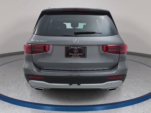 New 2026 Mercedes-Benz GLB 250 image 6