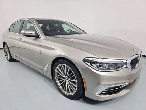 Used 2018 BMW 540i xDrive image 7