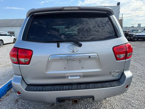 Used 2011 Toyota Sequoia Platinum AWD/4WD image 9