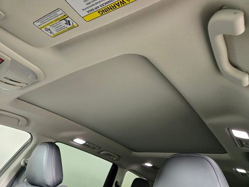 New 2026 Subaru Ascent Limited AWD/4WD image 10