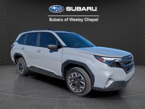 Used 2026 Subaru Forester Premium AWD/4WD image 2