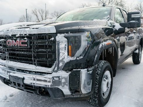 Used 2024 GMC Sierra 2500 Pro w/ Convenience Package image 1