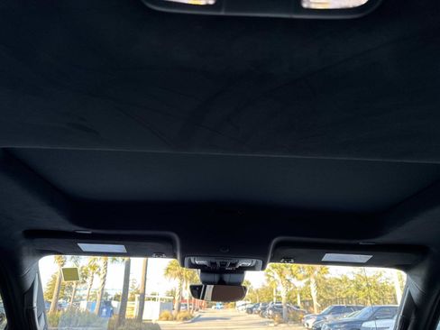 Used 2026 GMC Sierra 1500 Denali Ultimate image 16