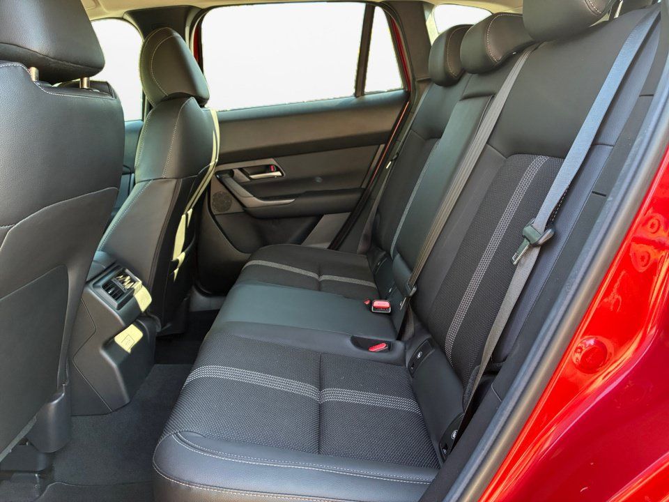 Used 2025 MAZDA CX-50 AWD 2.5 S w/ Select Package image 13