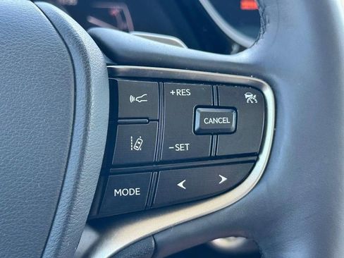 Used 2023 Lexus ES 350 w/ Premium Package image 14